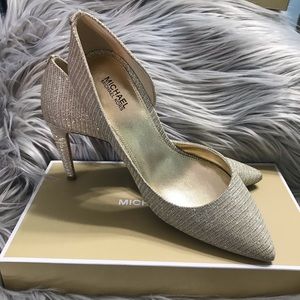 Michael Kors Dorothy Flex D’Orsay Heel
